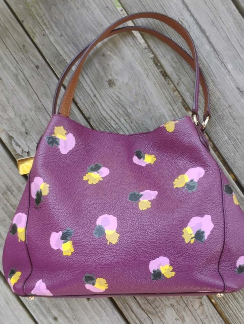 Coach Plum Floral Pebbled Leather Shoulder Bag 3 Comparr. Twist Lock Zip Closure - Picture 2 of 13